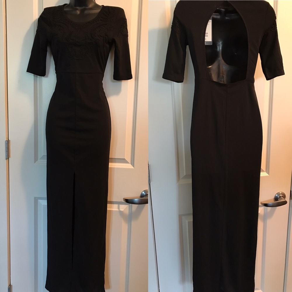 Long Black Dress w Applique Design Bodice